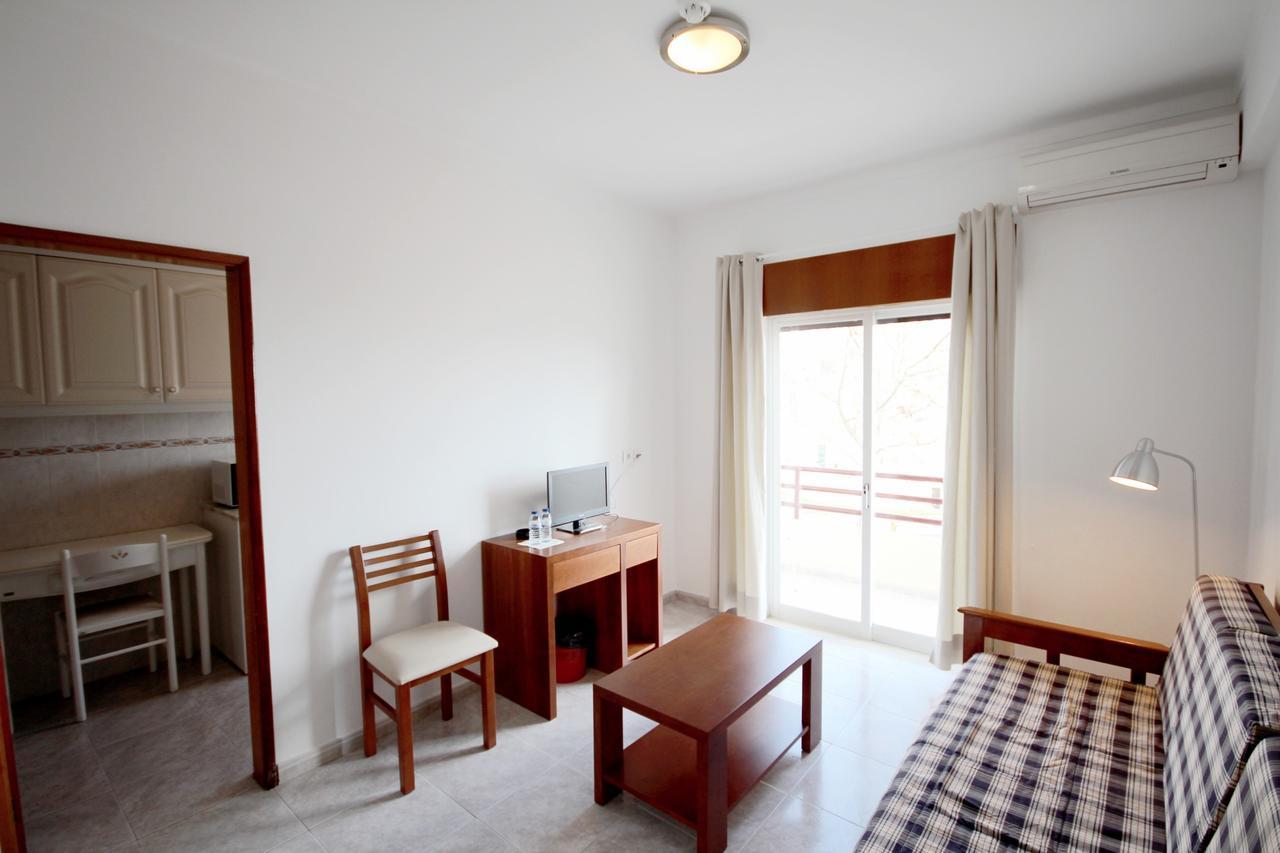 Hospedaria Buganvilia Alvor Exterior foto